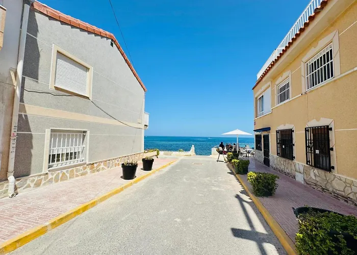 Beachfront - Mar Azul דירה