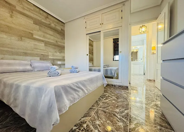 Beachfront - Mar Azul Apartment Torrevieja